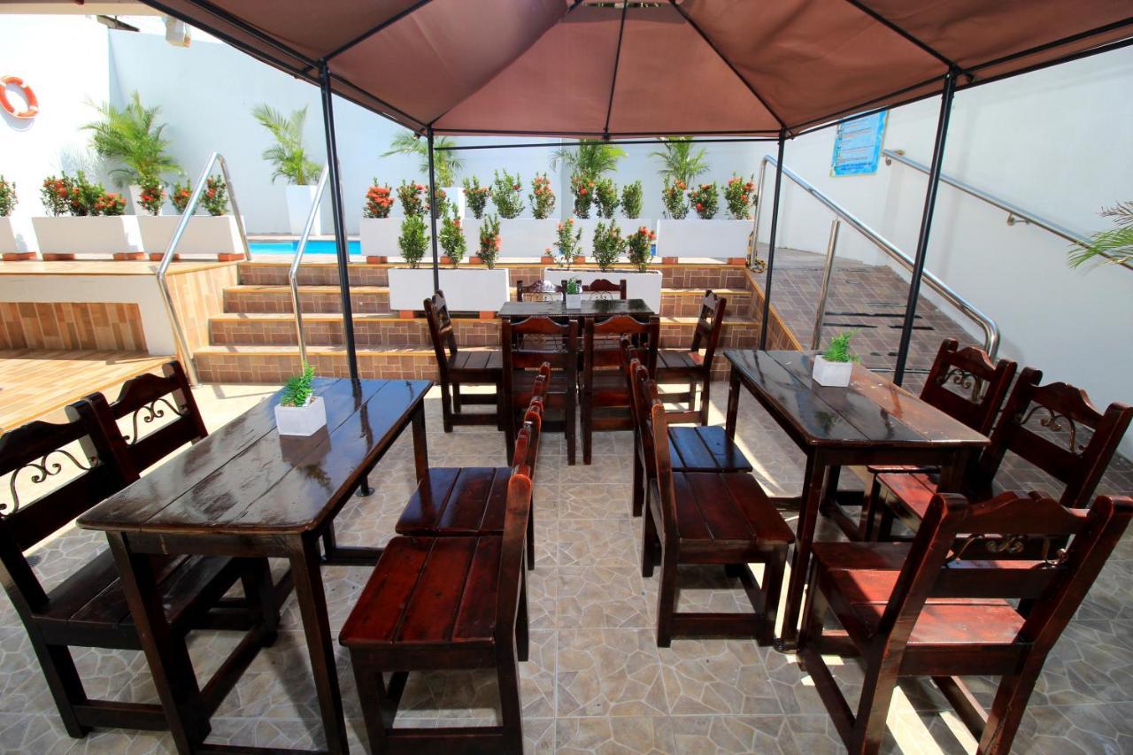 Hotel Rodadero Inn By Geh Suites Santa Marta  Exteriör bild